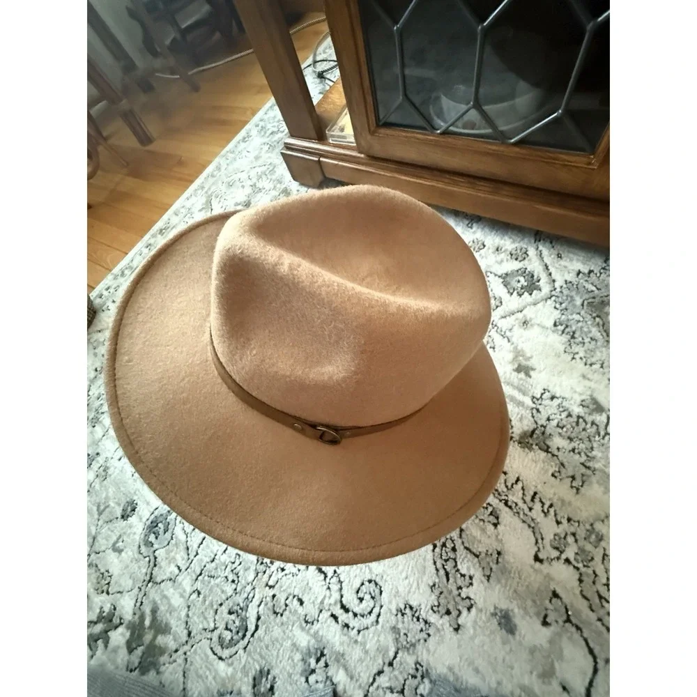 Artisanany 100 % wool Wide Brim Hat - Faux Leather Strap Buckle
